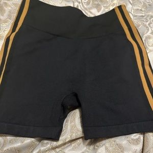Ivy park shorts size large